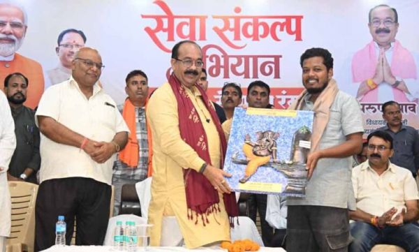 Taking the resolve of developed India to the people through 'Colors of Service': Deputy Chief Minister Arun Sao