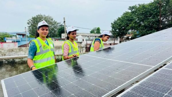 Dwipti Yojana will create a new identity for 801 women of Chhattisgarh to become self-reliant in the solar energy sector.
