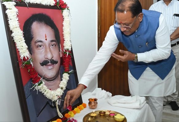 *CM Sai Pays Tribute to Late Dilip Singh Judeo on His Death Anniversary*