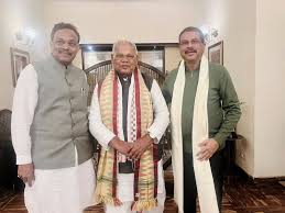 Jitan Manjhi, Upendra Kushwaha meet BJP&rsquo;s Dharmendra Pradhan ahead of govt formation in Bihar