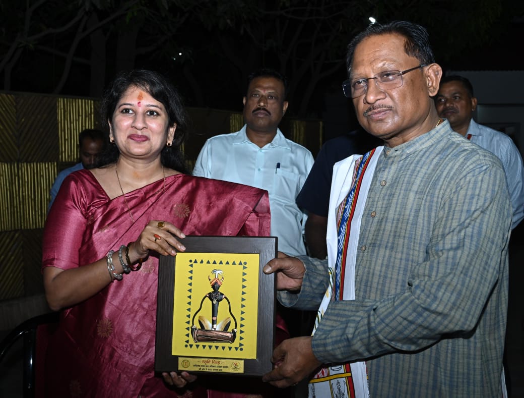 The newly appointed Chairman of Chhattisgarh State Child Protection Commission made a courtesy visit to the Chief Minister